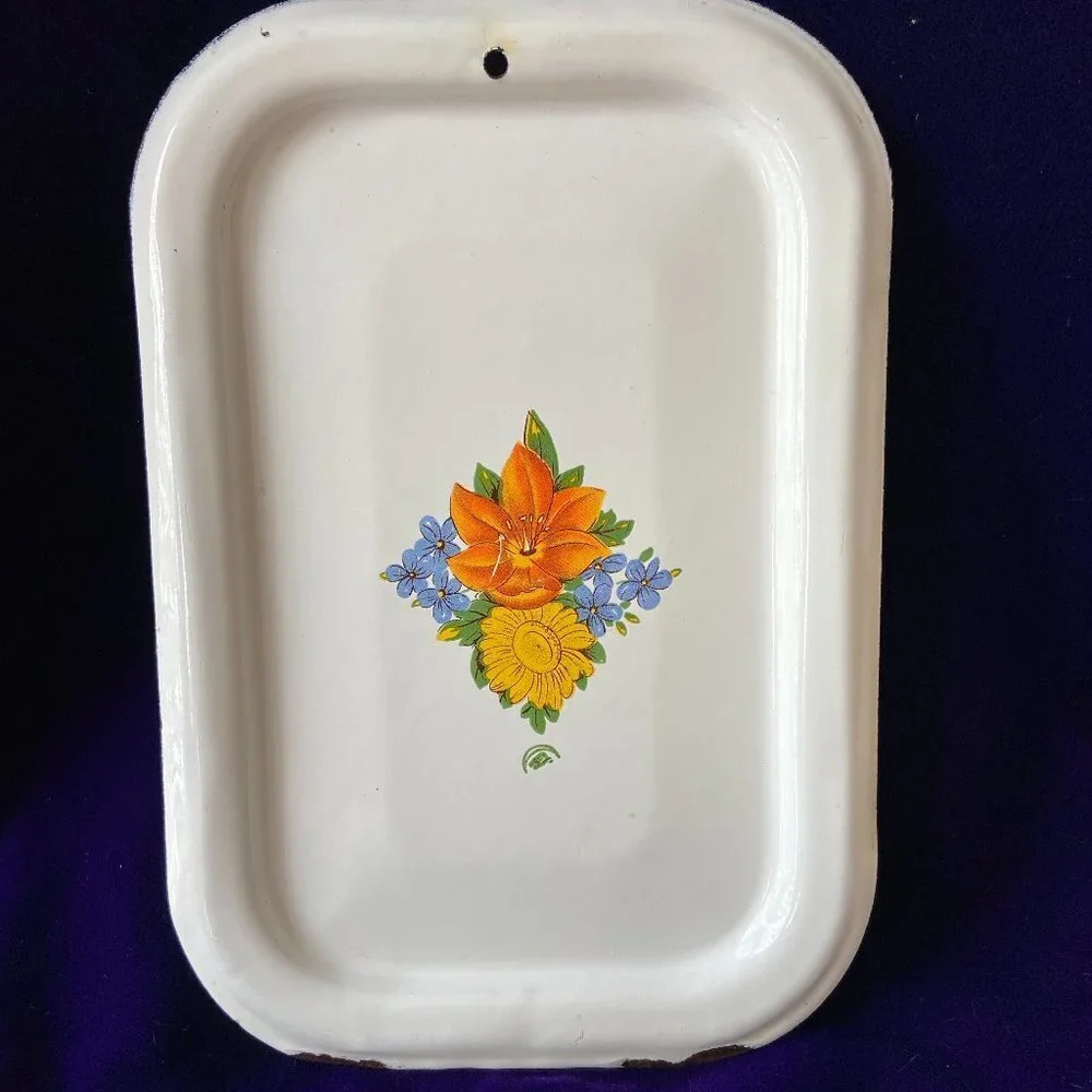 Vintage Russia Metal Enamelware refrigerator Box Lid